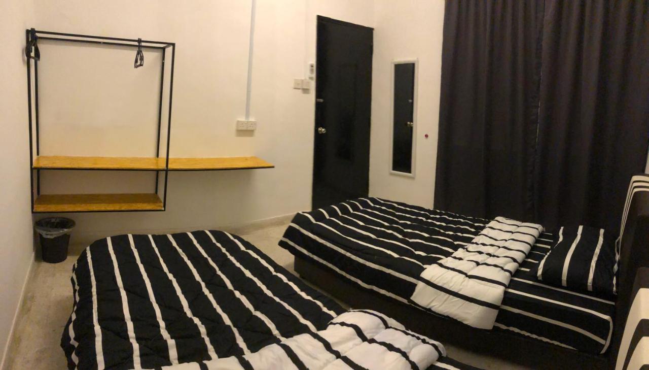 Panda Homestay Seremban Exteriör bild