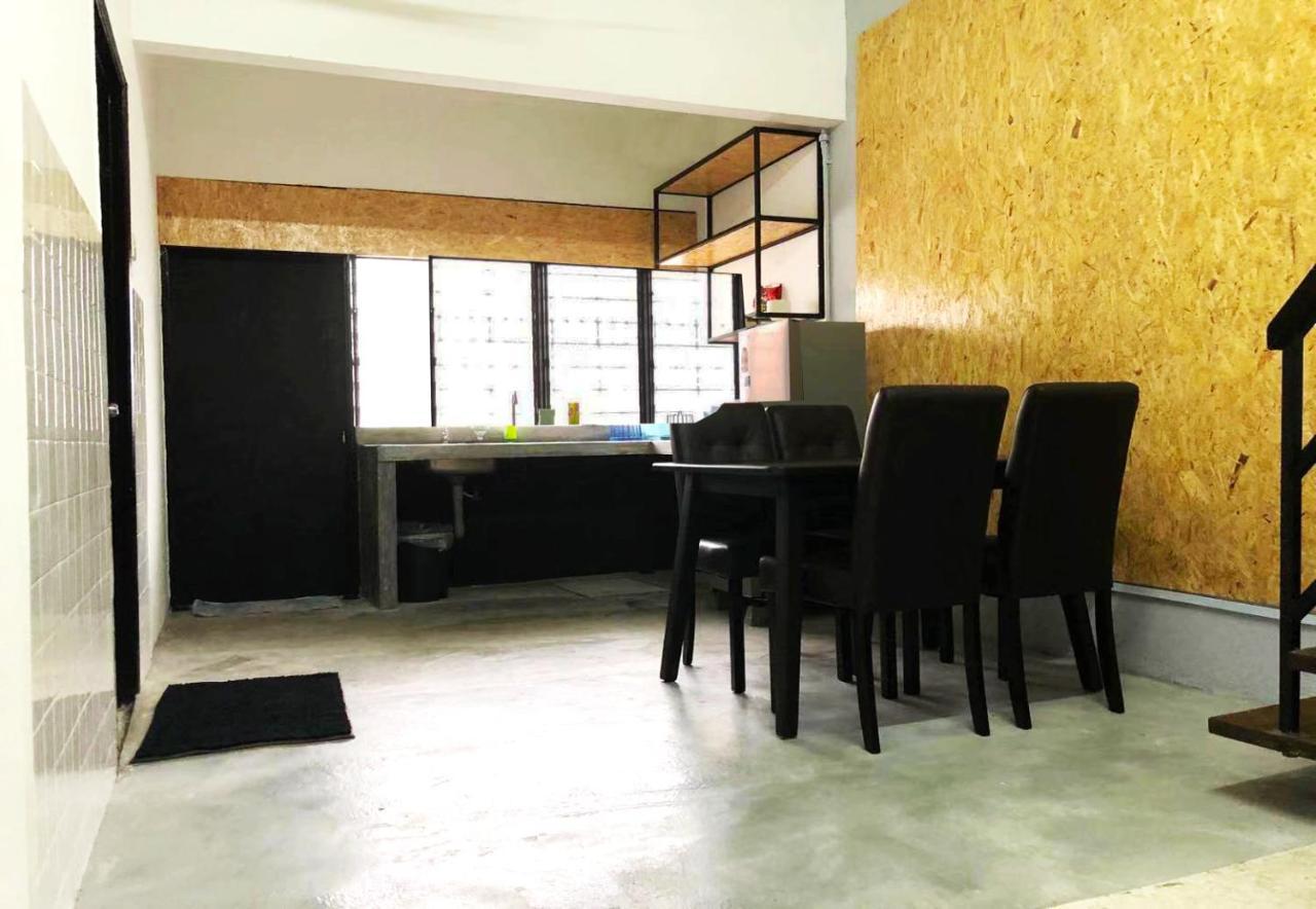 Panda Homestay Seremban Exteriör bild